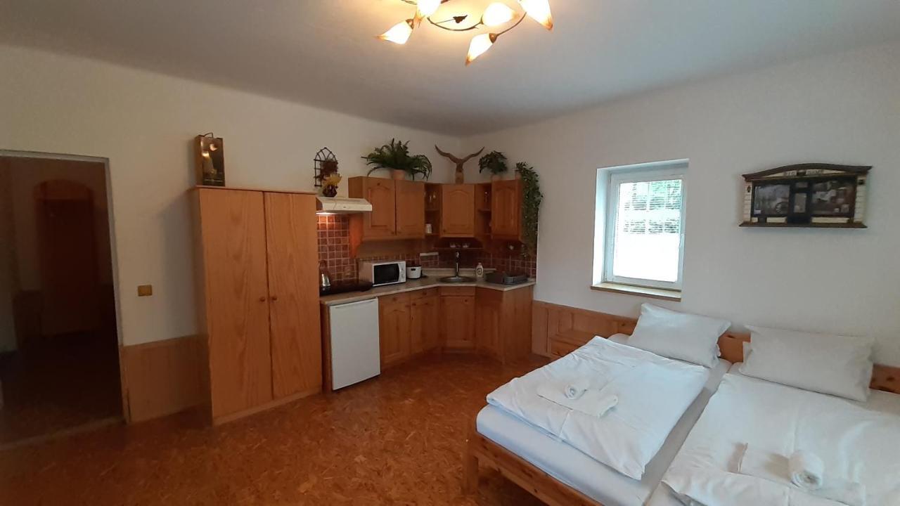 Resort Chribska Apartmany Adri Extérieur photo